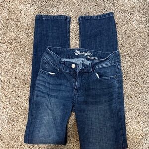 Wrangler Women's Indigo Straight Leg Jeans